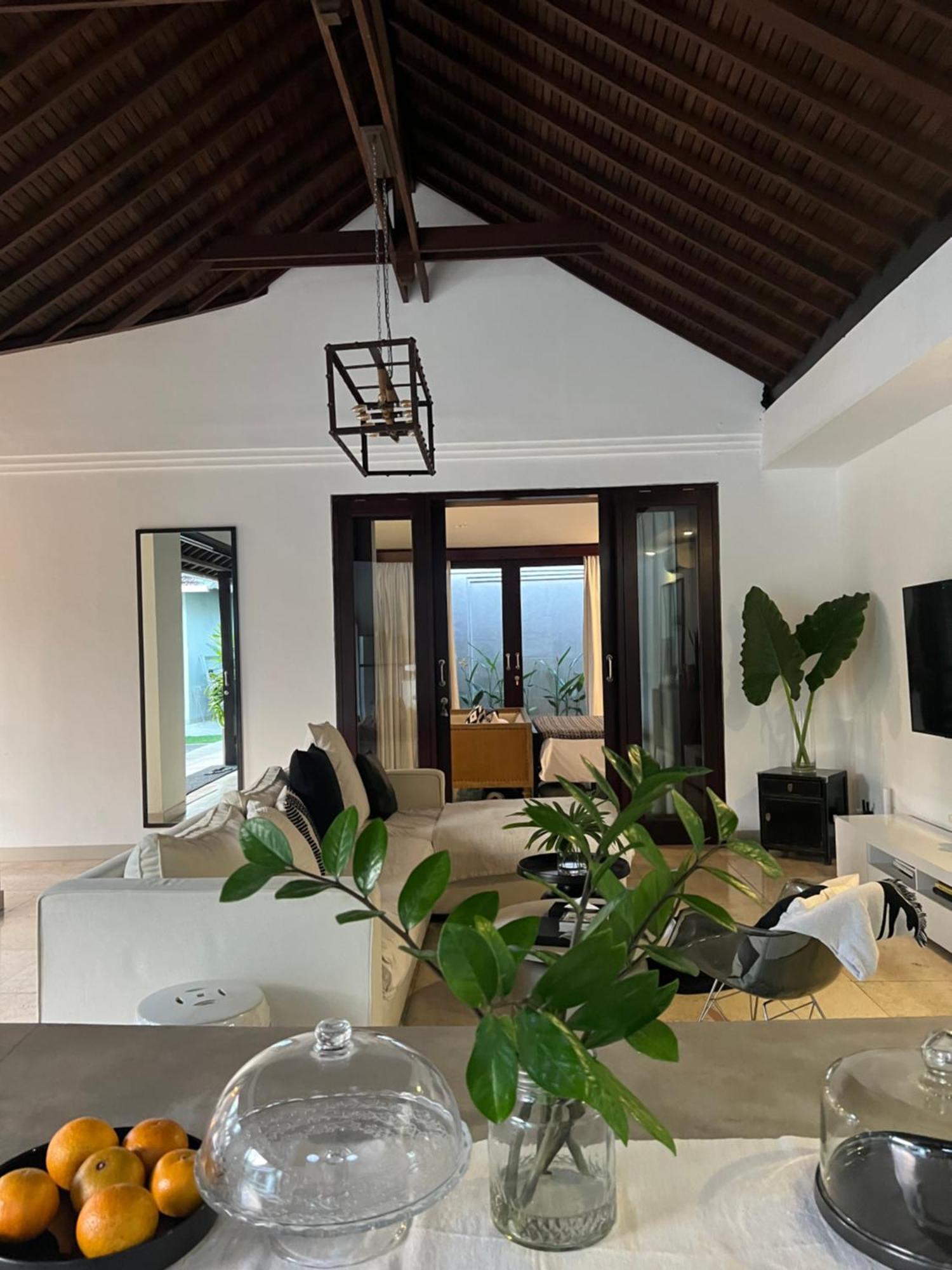 The Mia Bali Villa Kerobokan Екстериор снимка