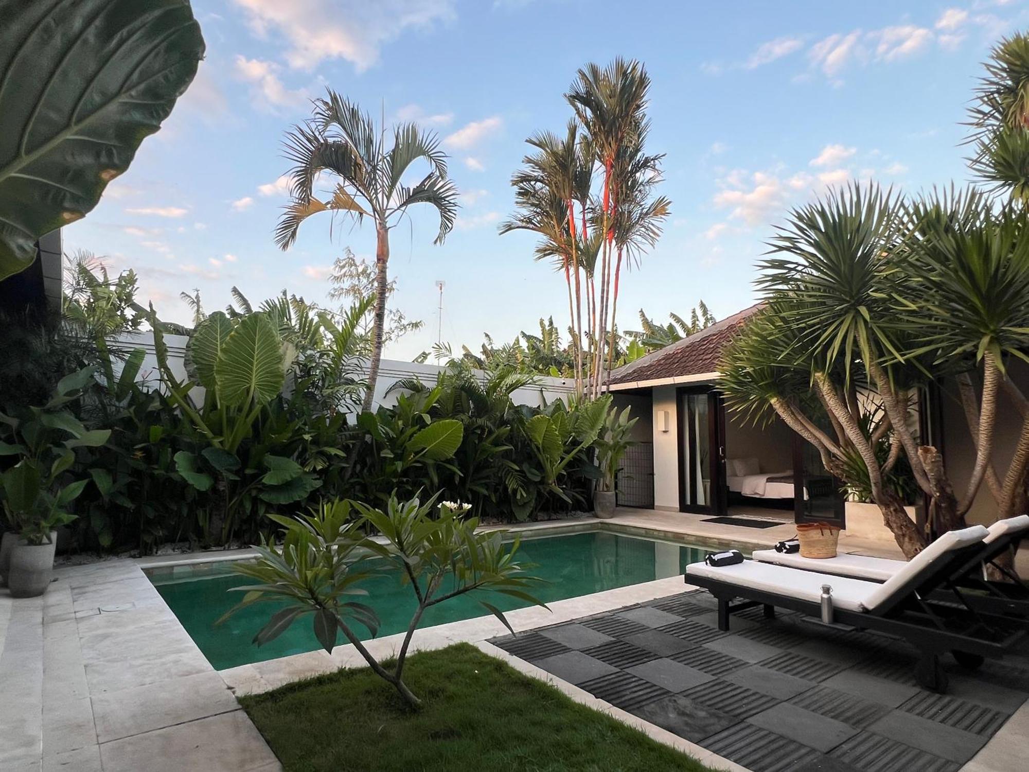 The Mia Bali Villa Kerobokan Екстериор снимка