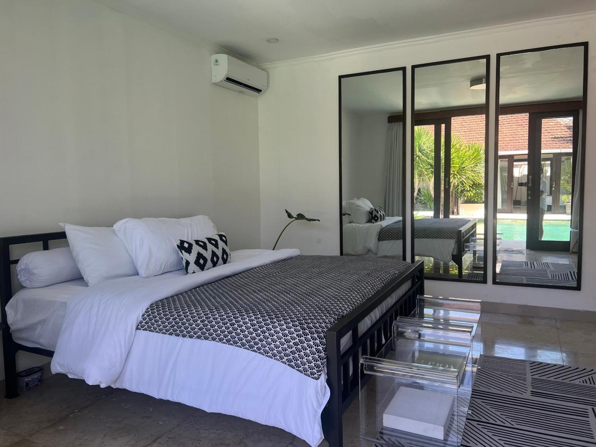 The Mia Bali Villa Kerobokan Екстериор снимка